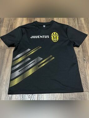 Juventus FC Performance  T-shirt  Men's Size L Short Sleeve Black Soccer